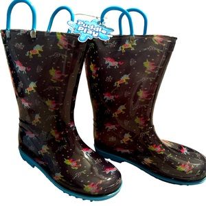 Black  Rain Boots with blue  bottom for kids size 1